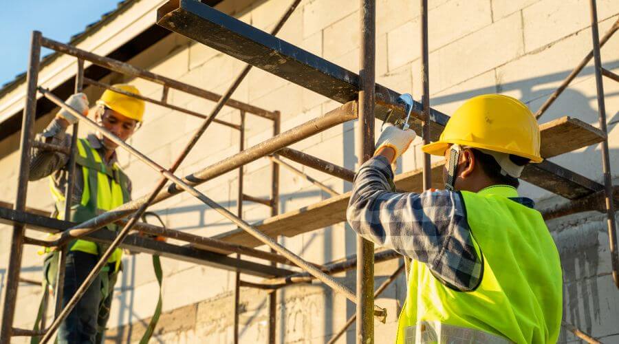 Professional residential roofers in Greenville, MS